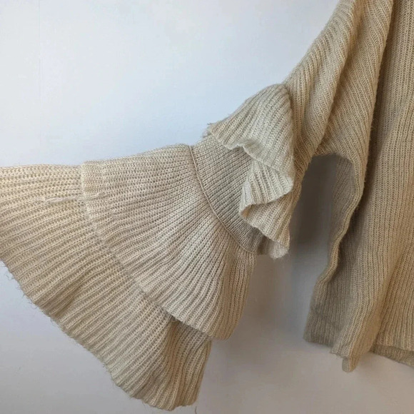 Alya Beige Flounce Sleeve Sweater / Small - Picture 4 of 6